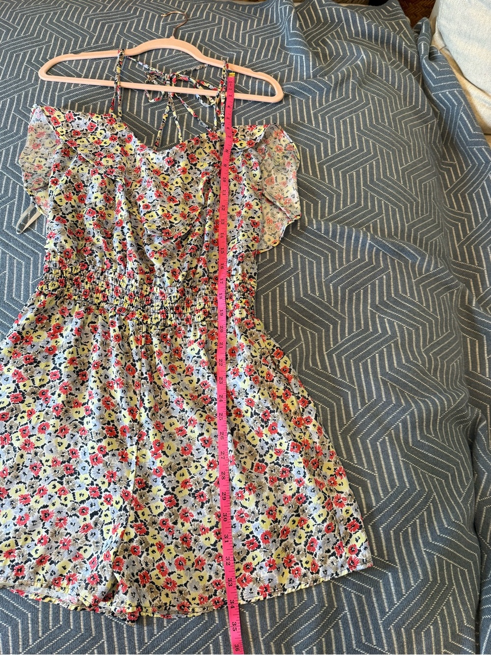 BCBGeneration Floral Ruffle Romper, size M. - Picture 7 of 13